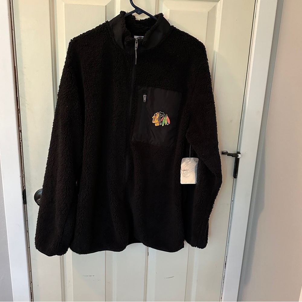 NHL Chicago Blackhawks Black Fleece Adult Jacket
